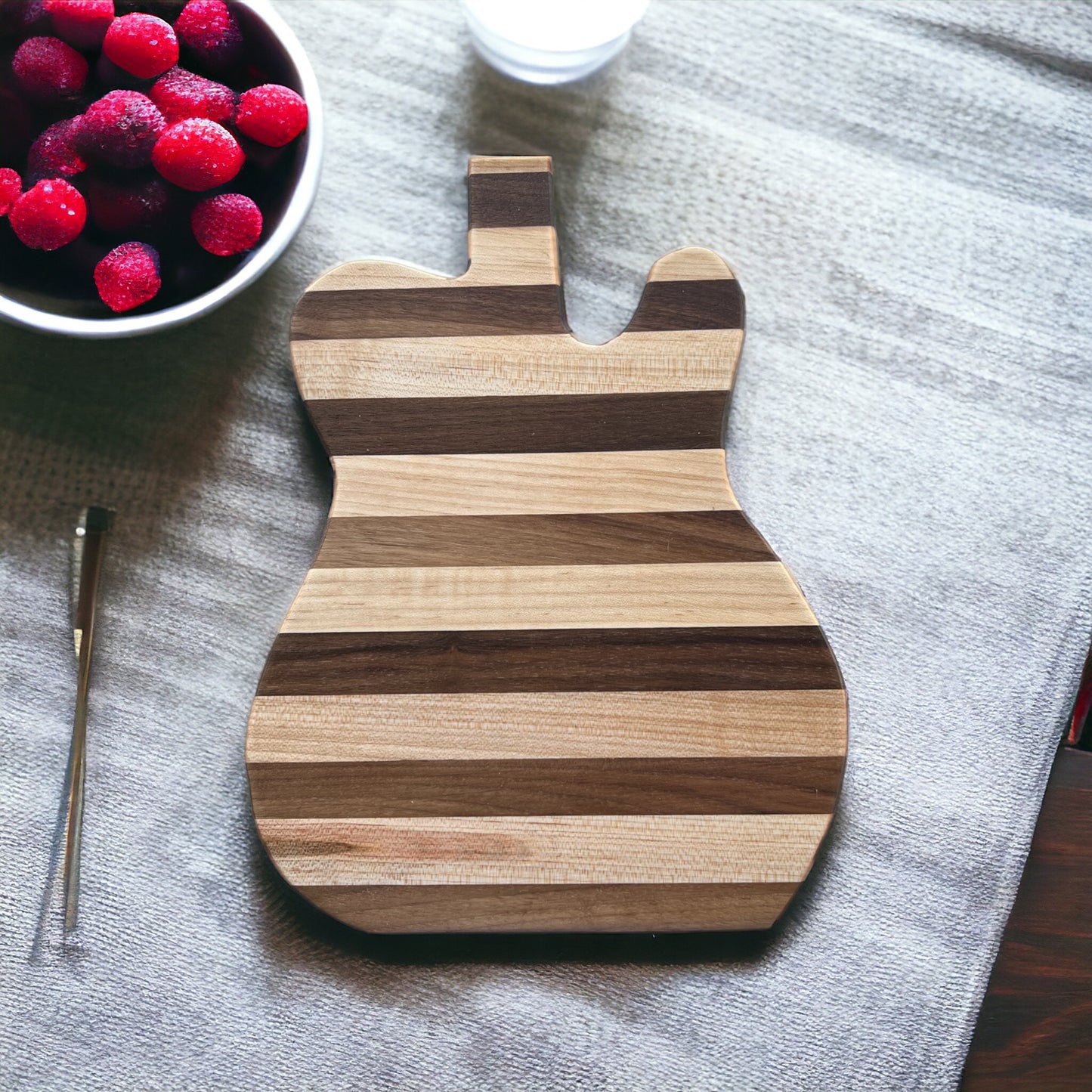 ELECTRIC GUITAR CHARCUTERIE / CUTTING BOARD LARGE