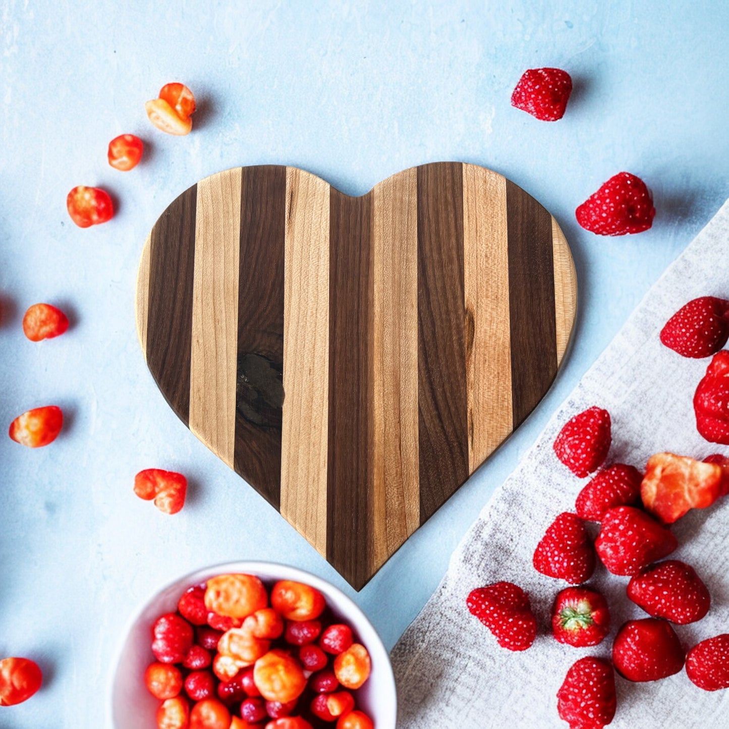 HEART SHAPED CHARCUTERIE BOARD/CHEESE