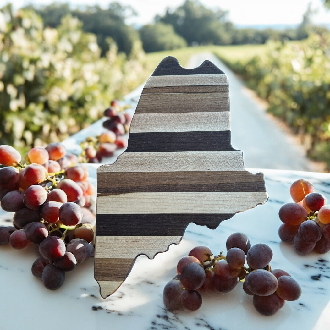 MAINE CHARCUTERIE / CUTTING BOARD MEADIUM