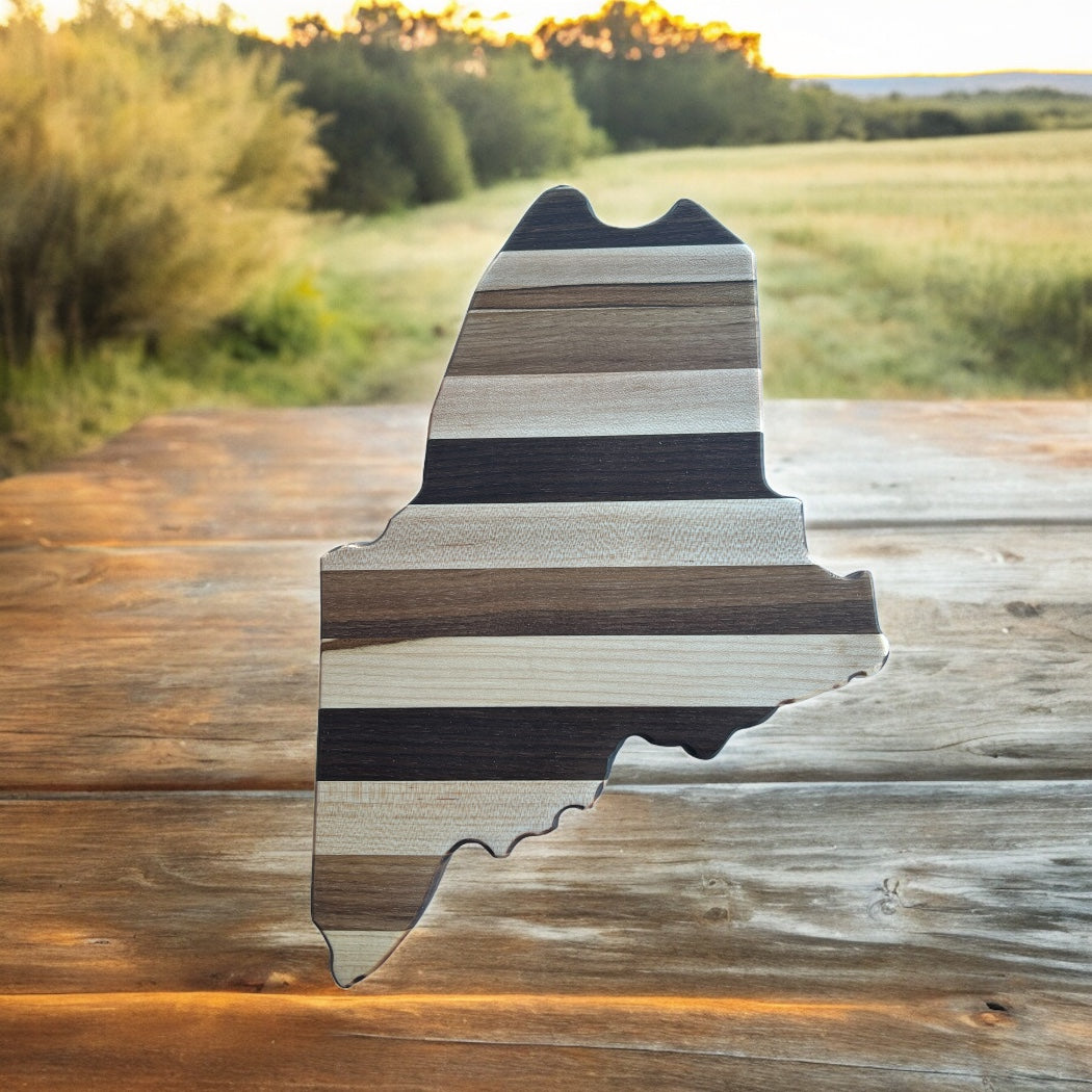 MAINE CHARCUTERIE / CUTTING BOARD MEADIUM