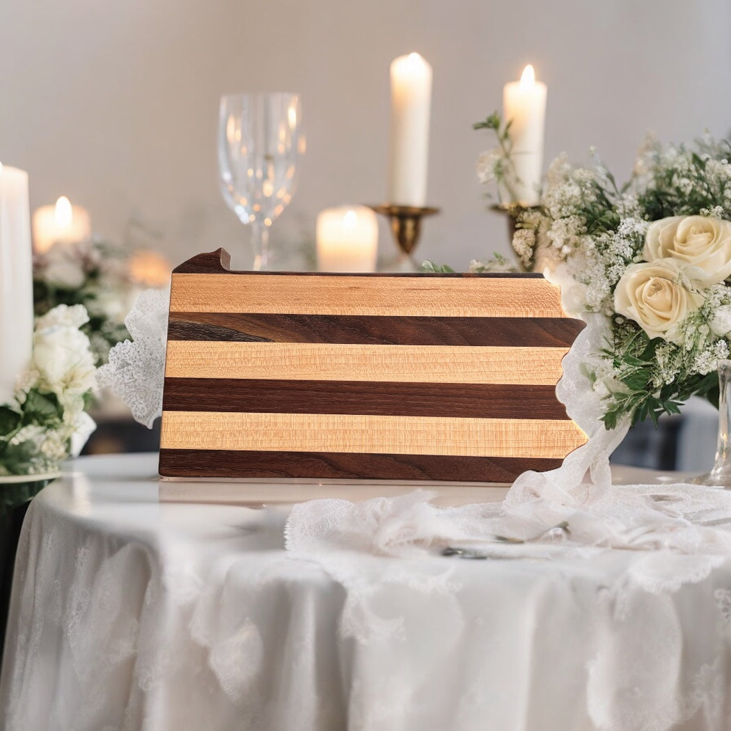 LARGE PENNSYLVANIA CHARCUTERIE/CUTTING/SRVING/DECORATION BOARD