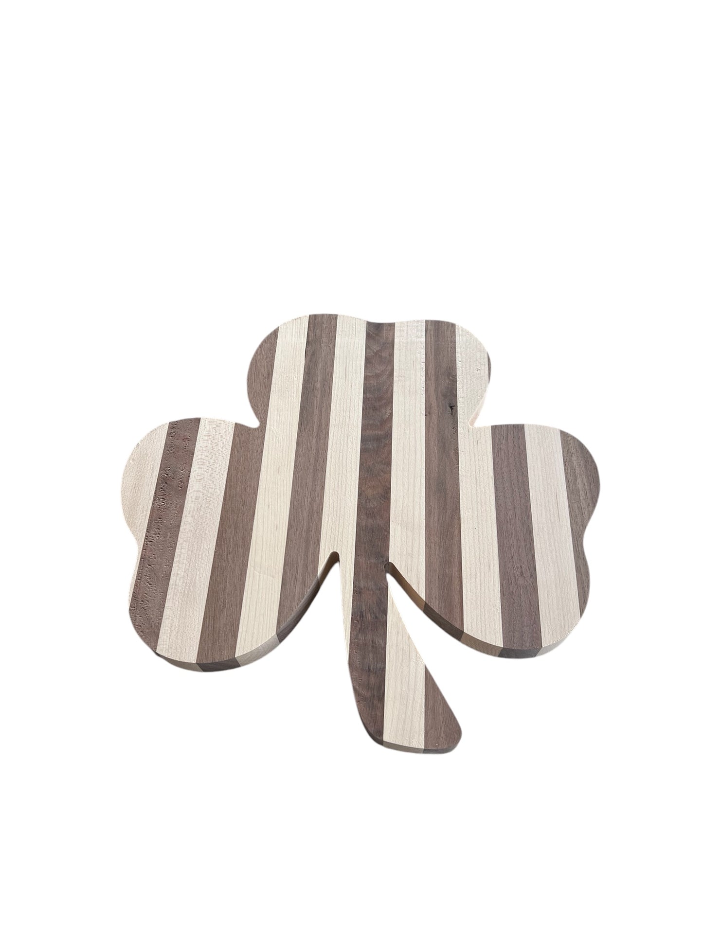 SHAMROCK CHARCUTERIE / CUTTING BOARD