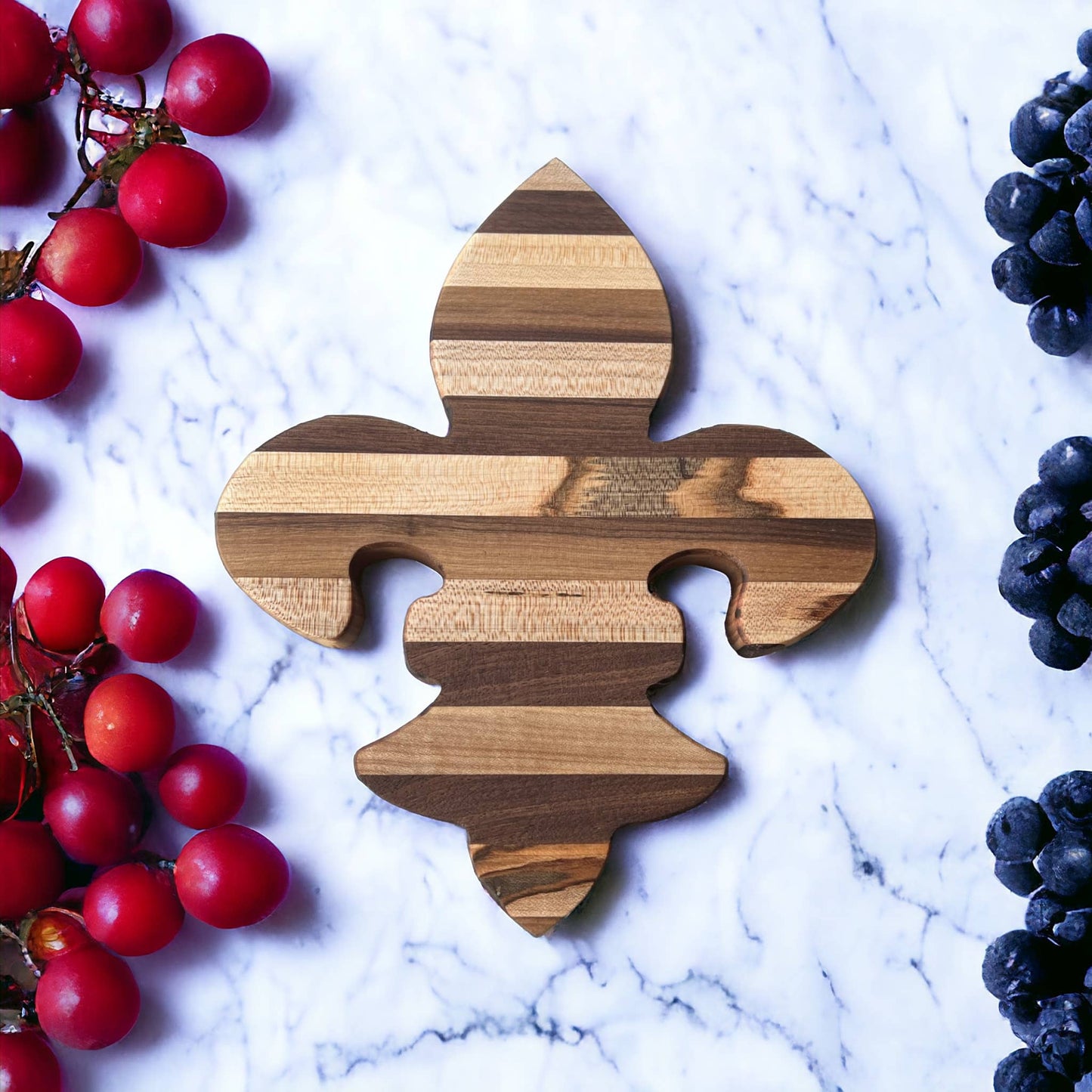 Fleur-De-Lis Charcuterie / Cutting Board Medium