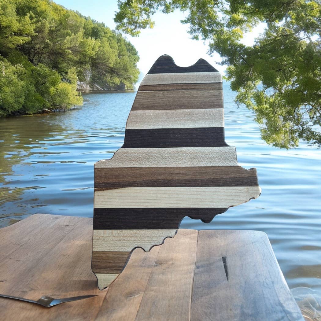 MAINE CHARCUTERIE / CUTTING BOARD MEADIUM