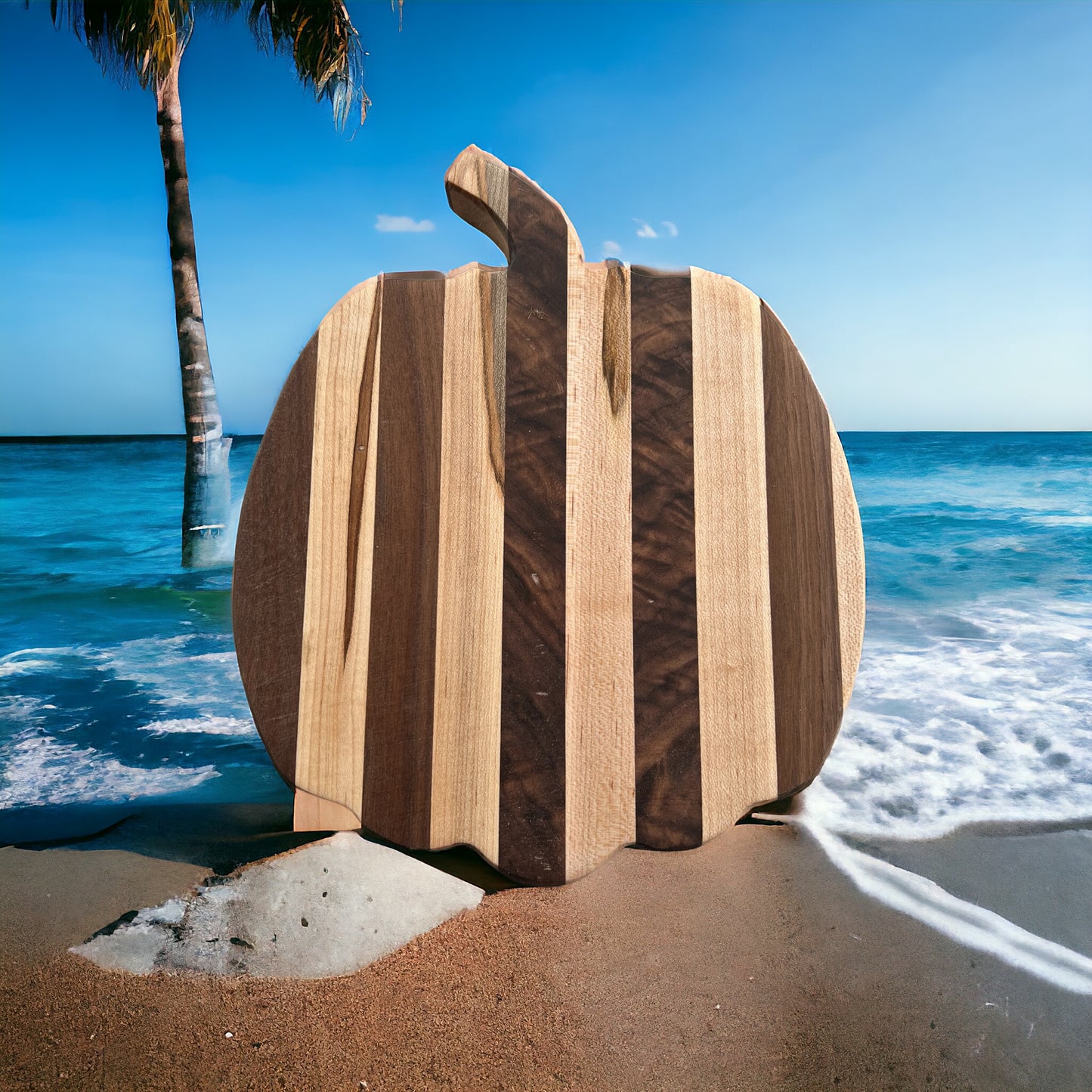 LARGE PUMPKIN CHARCUTERIE/CUTTING/SERVING/DECORATION/BOARD