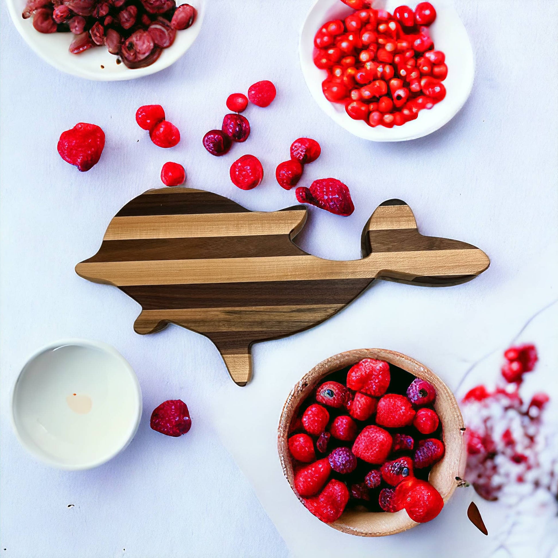 DOLPHIN  CHARCUTERIE BOARD /Cutting Board