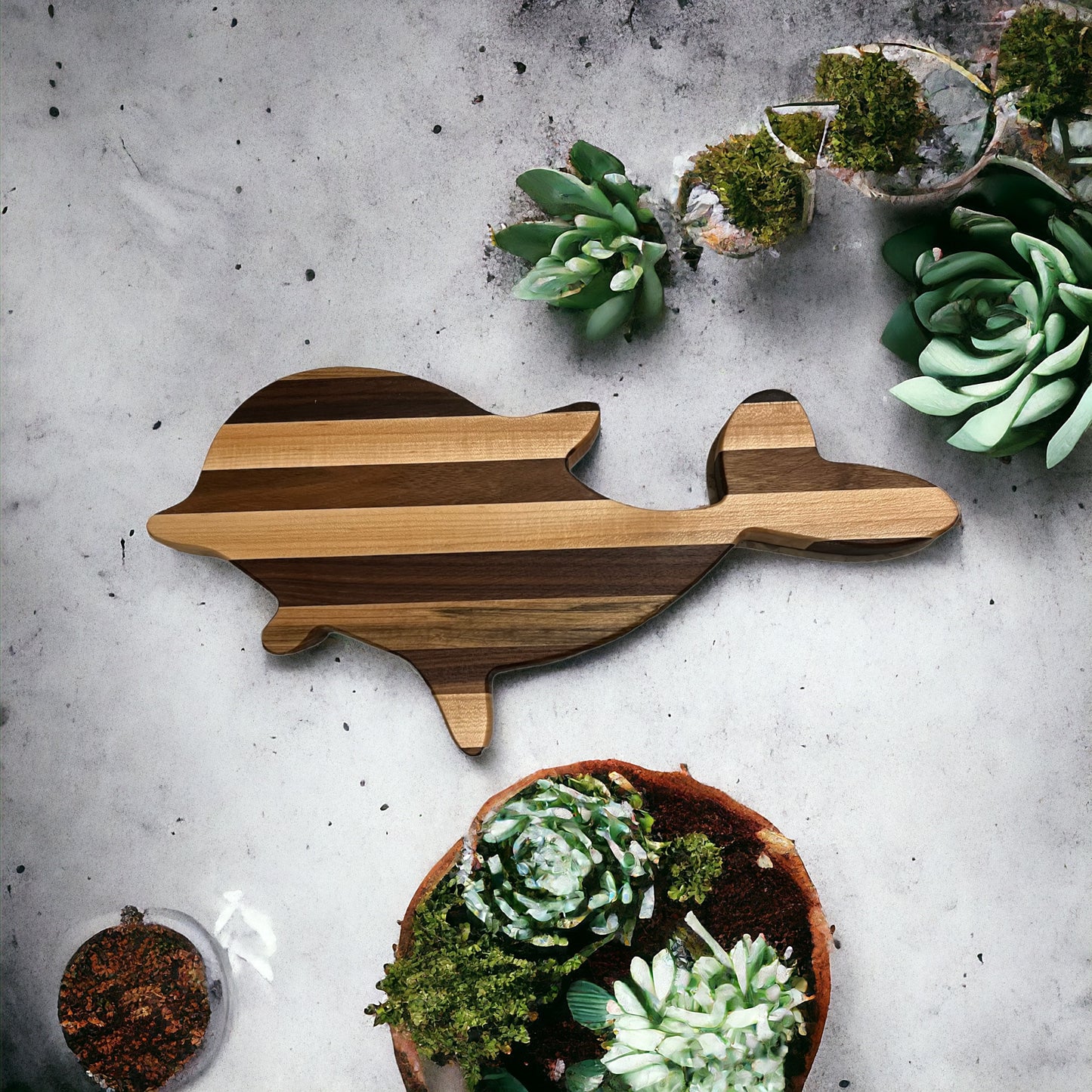 DOLPHIN  CHARCUTERIE BOARD /Cutting Board