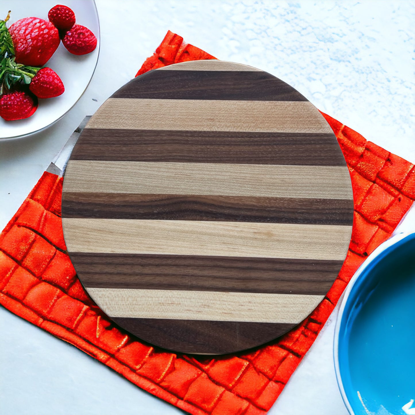 10 INCH ROUND CHARCUTERIE / CUTTING BOARD