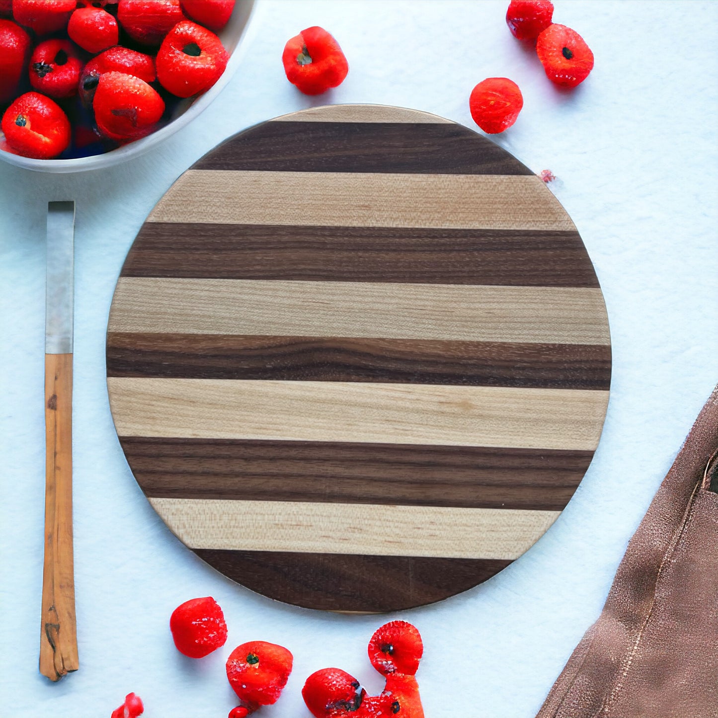 10 INCH ROUND CHARCUTERIE / CUTTING BOARD