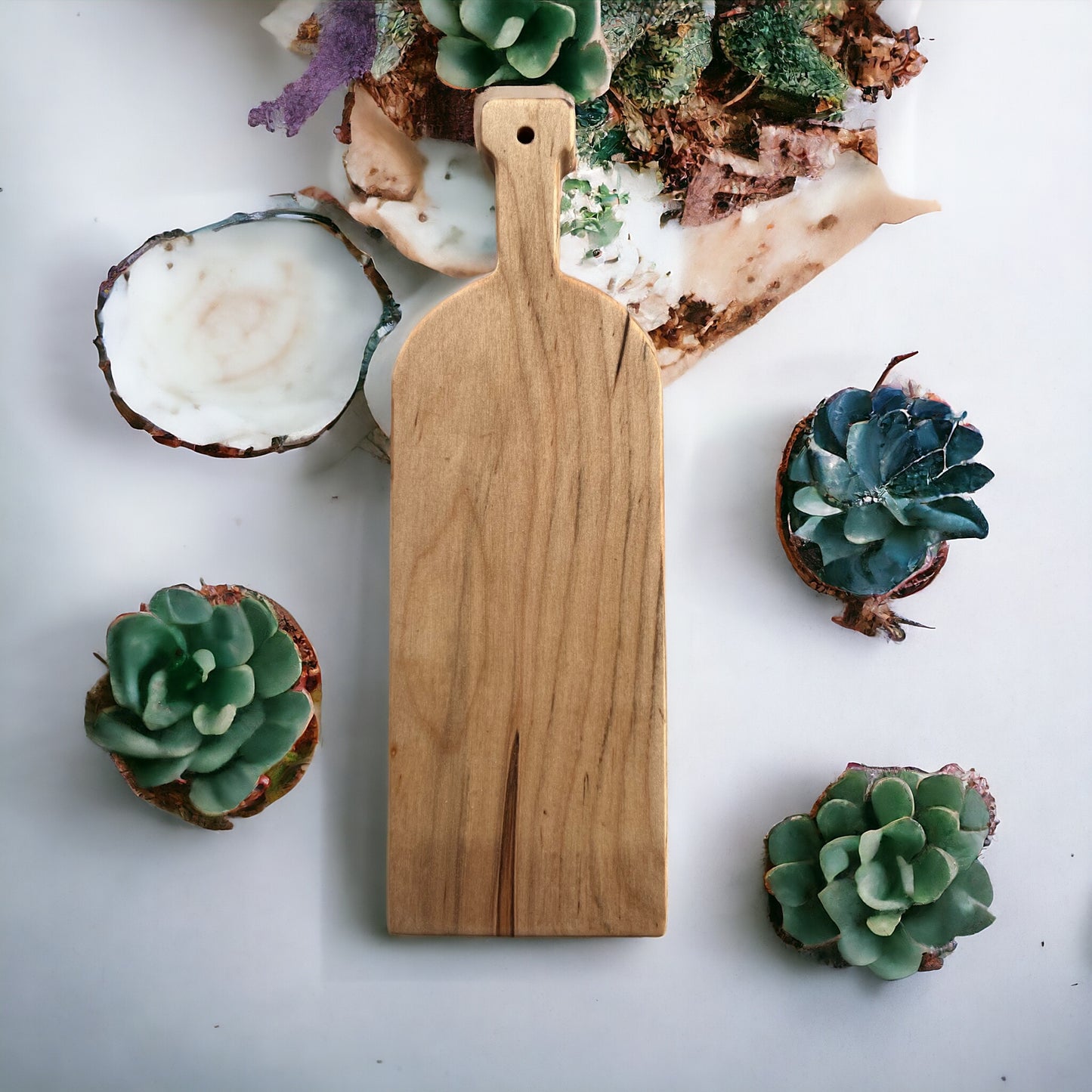 WINE BOTTLE CHEESE BOARD MAPLE