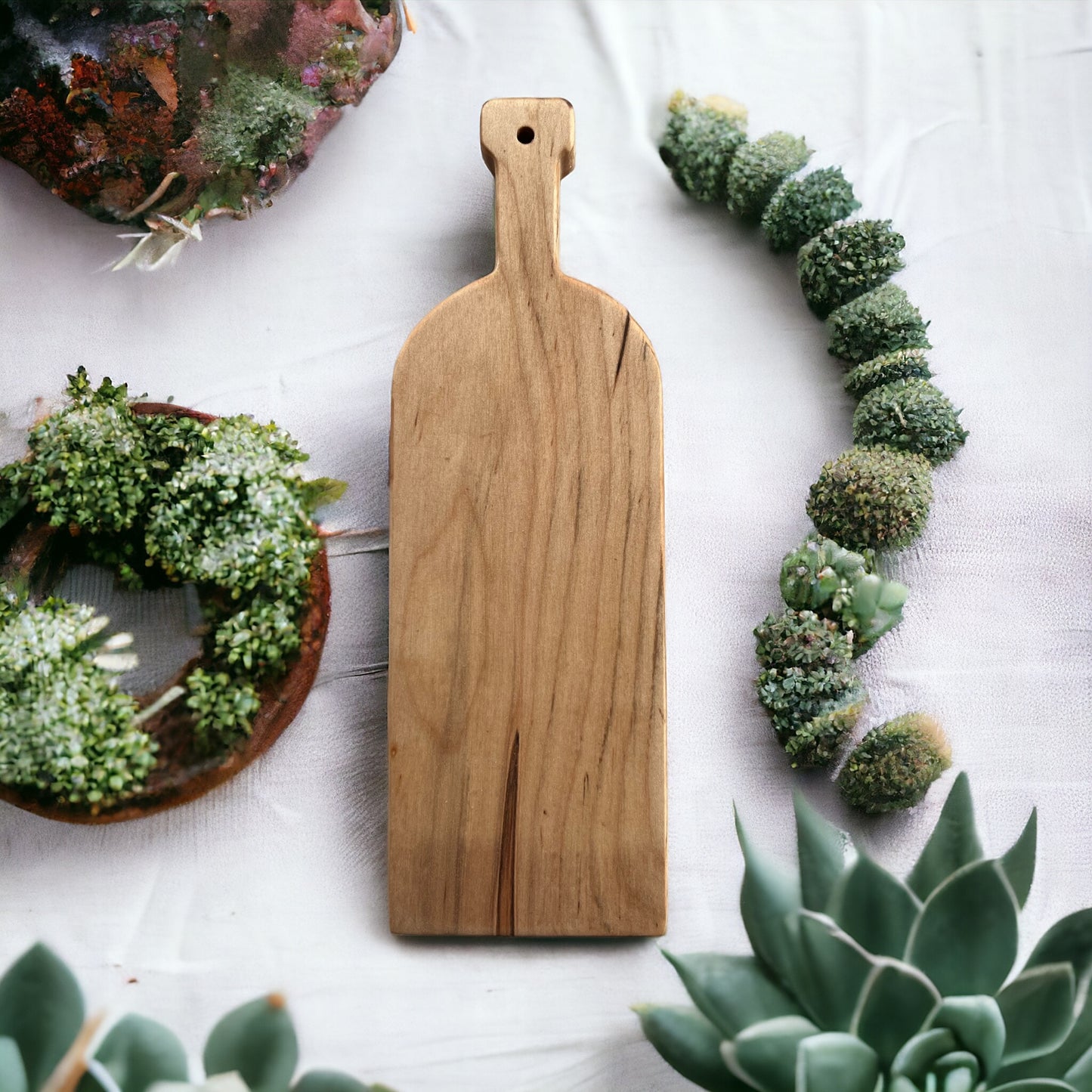 WINE BOTTLE CHEESE BOARD MAPLE